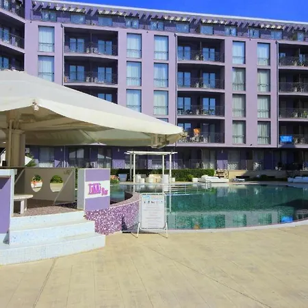 в рейнбоу 3 Appartement *